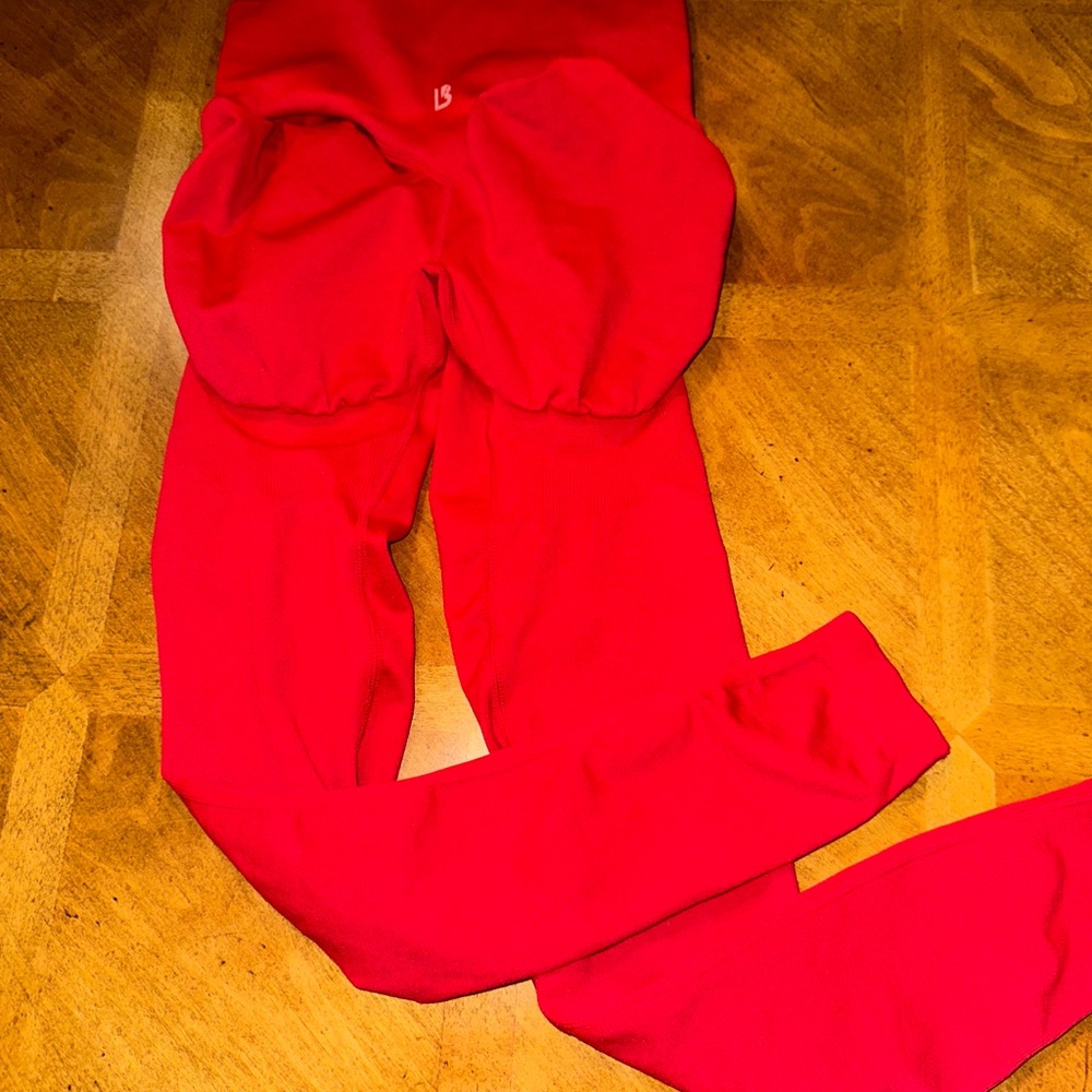 BuffBunny Collection Red Leggings